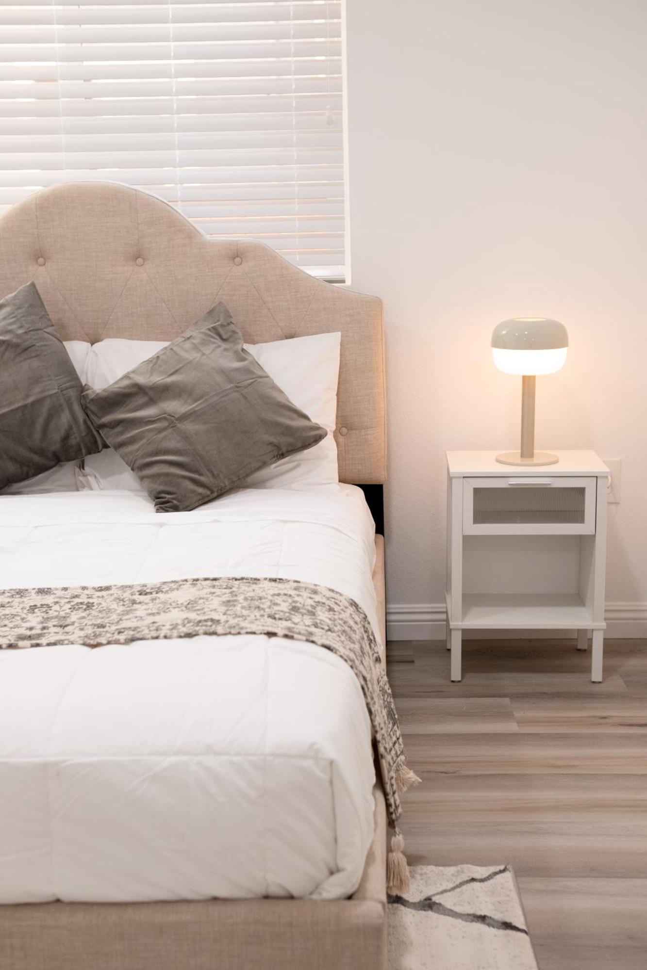 Cozy La Near Usc And Downtown Attractions- Private With Shared Access Hotel Los Angeles
