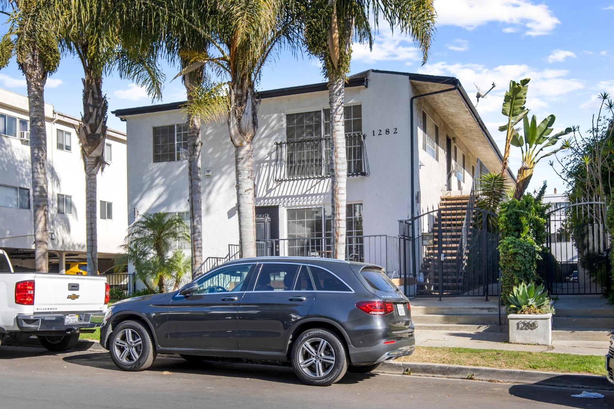 Apartment Modern Furnished 2 Bedroom In West La Los Angeles