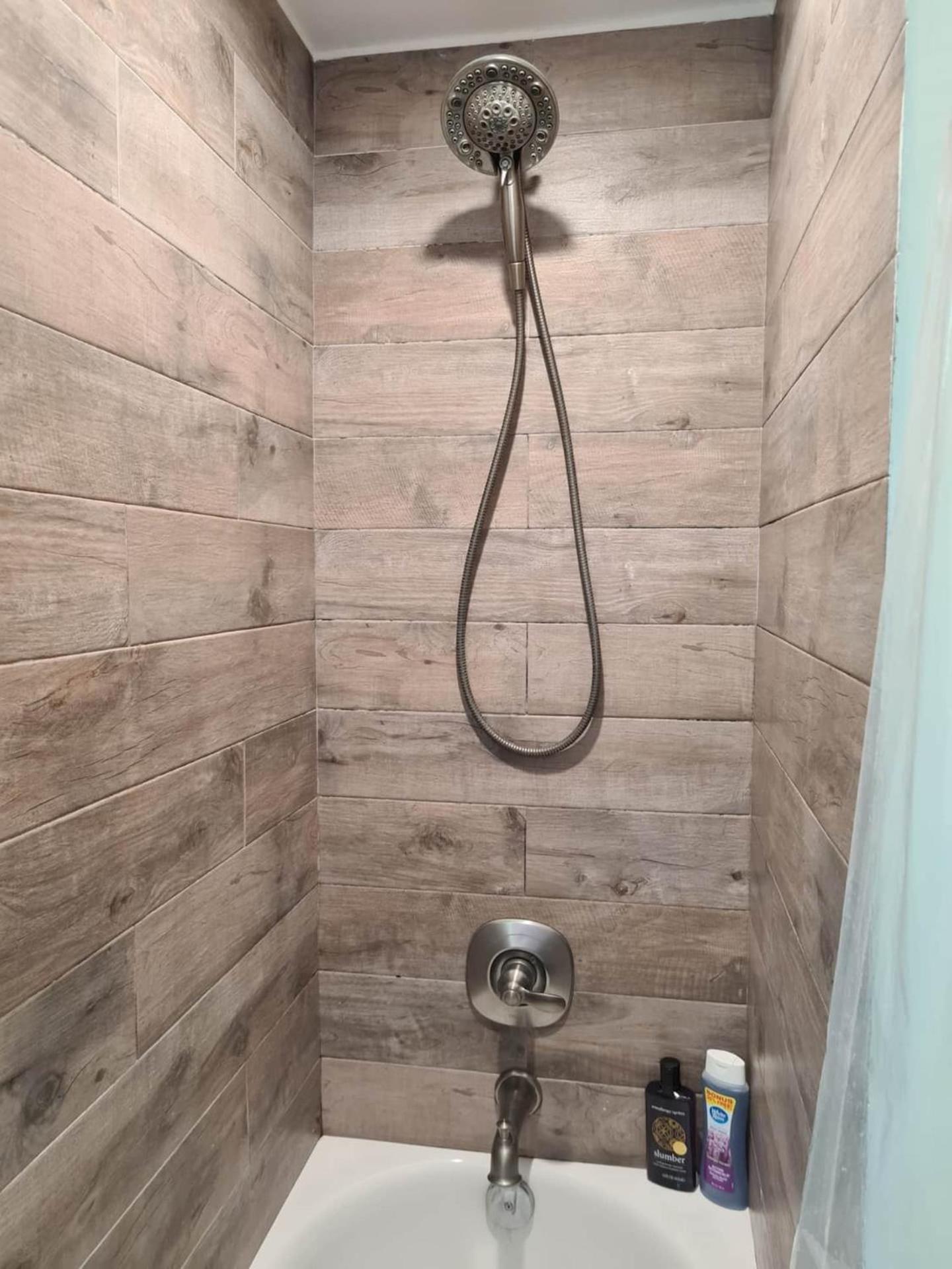 3 Bedroom With Hot Tub And Video Game Console 10 Minutes From Rodeo Drive Beverly Hills Apartment *