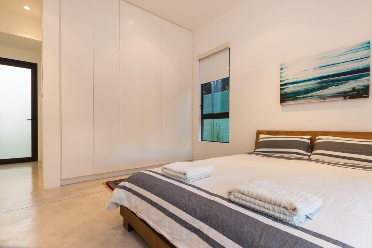 Luxury With Private Entrance * Los Angeles