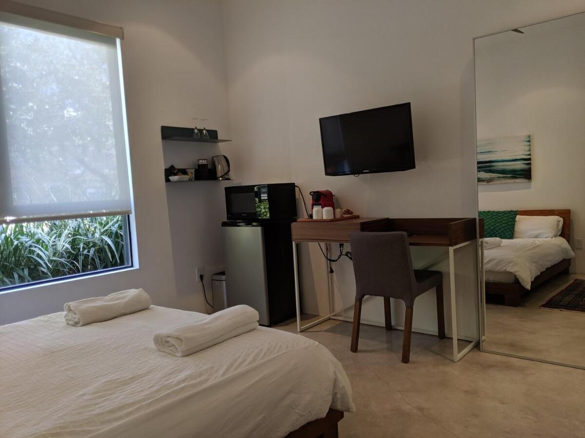 Luxury With Private Entrance *