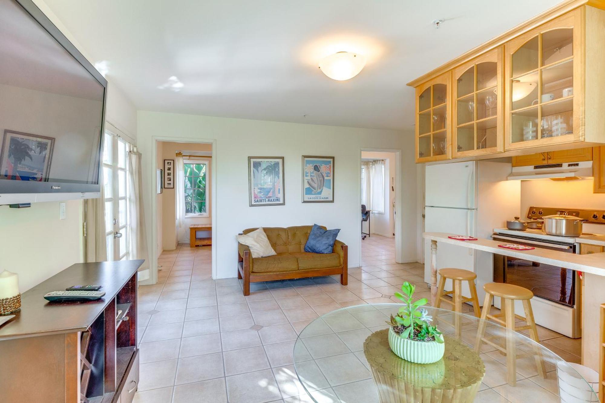 Less Than 1 Mi To Ucla Pet-friendly Couples Retreat! Los Angeles