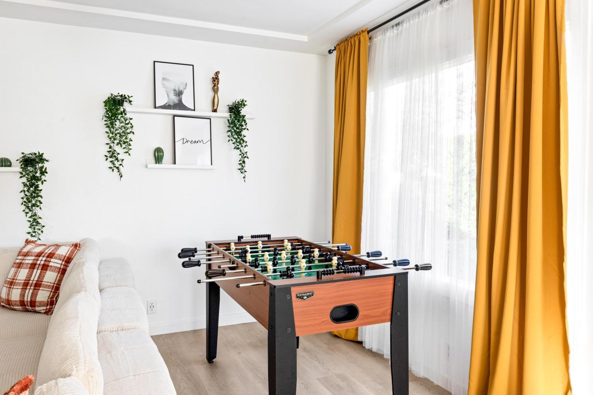 Holiday home Modern Oasis With Pool & Jacuzzi Near Universal Los Angeles