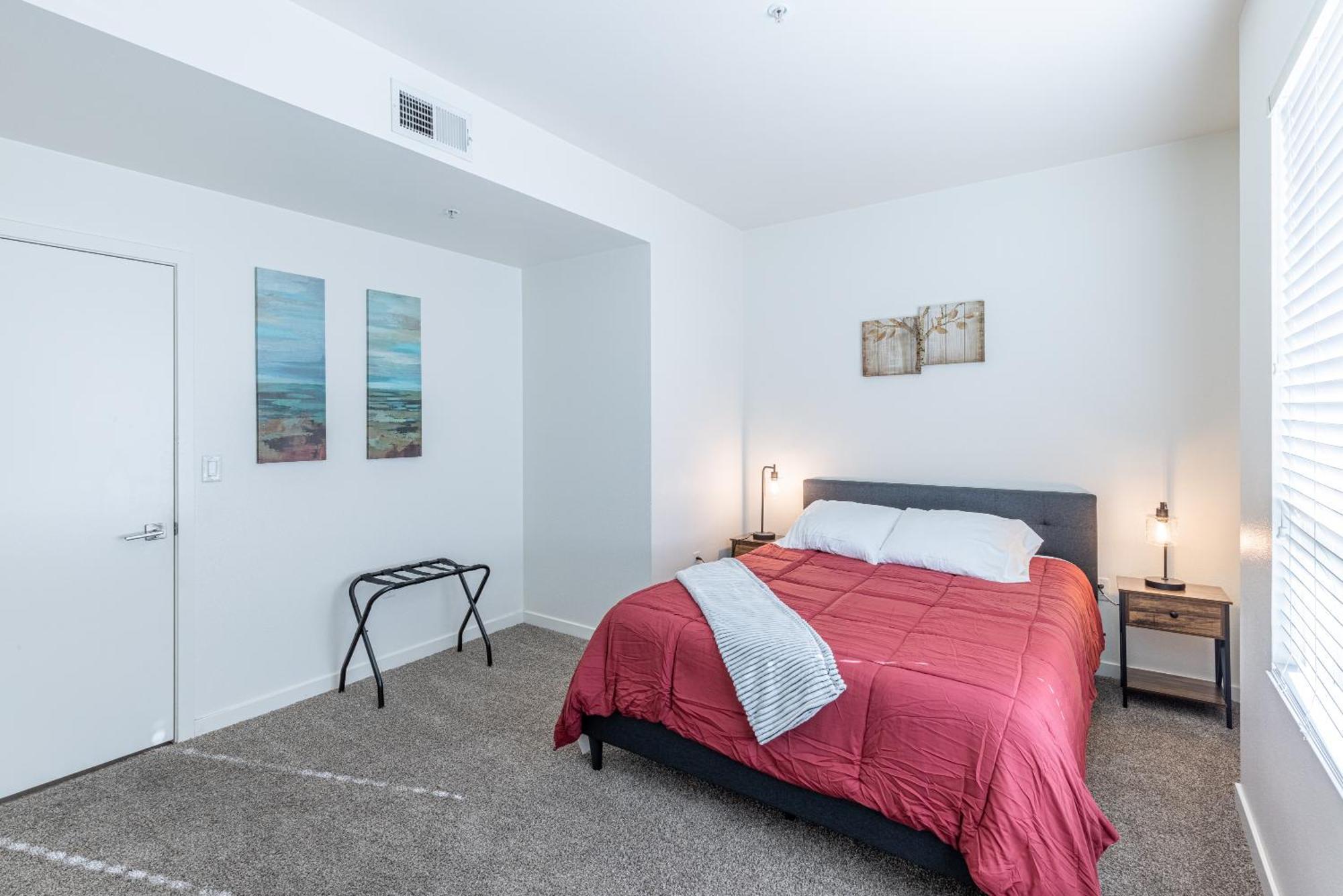 Aparthotel Hollywood Furnished *