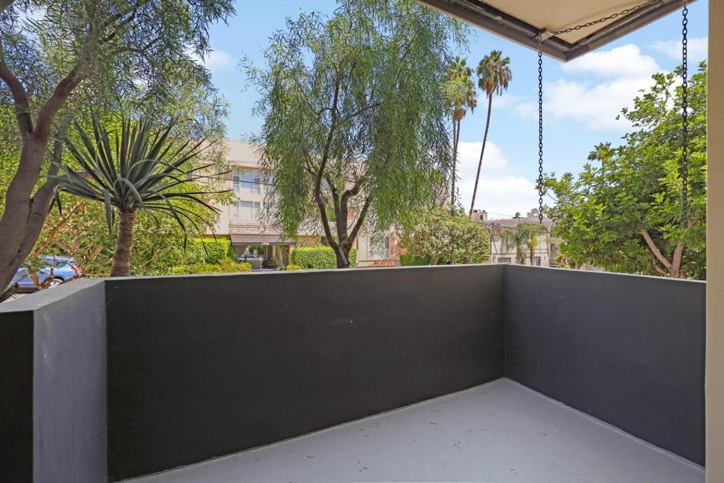 Hollywood Furnished