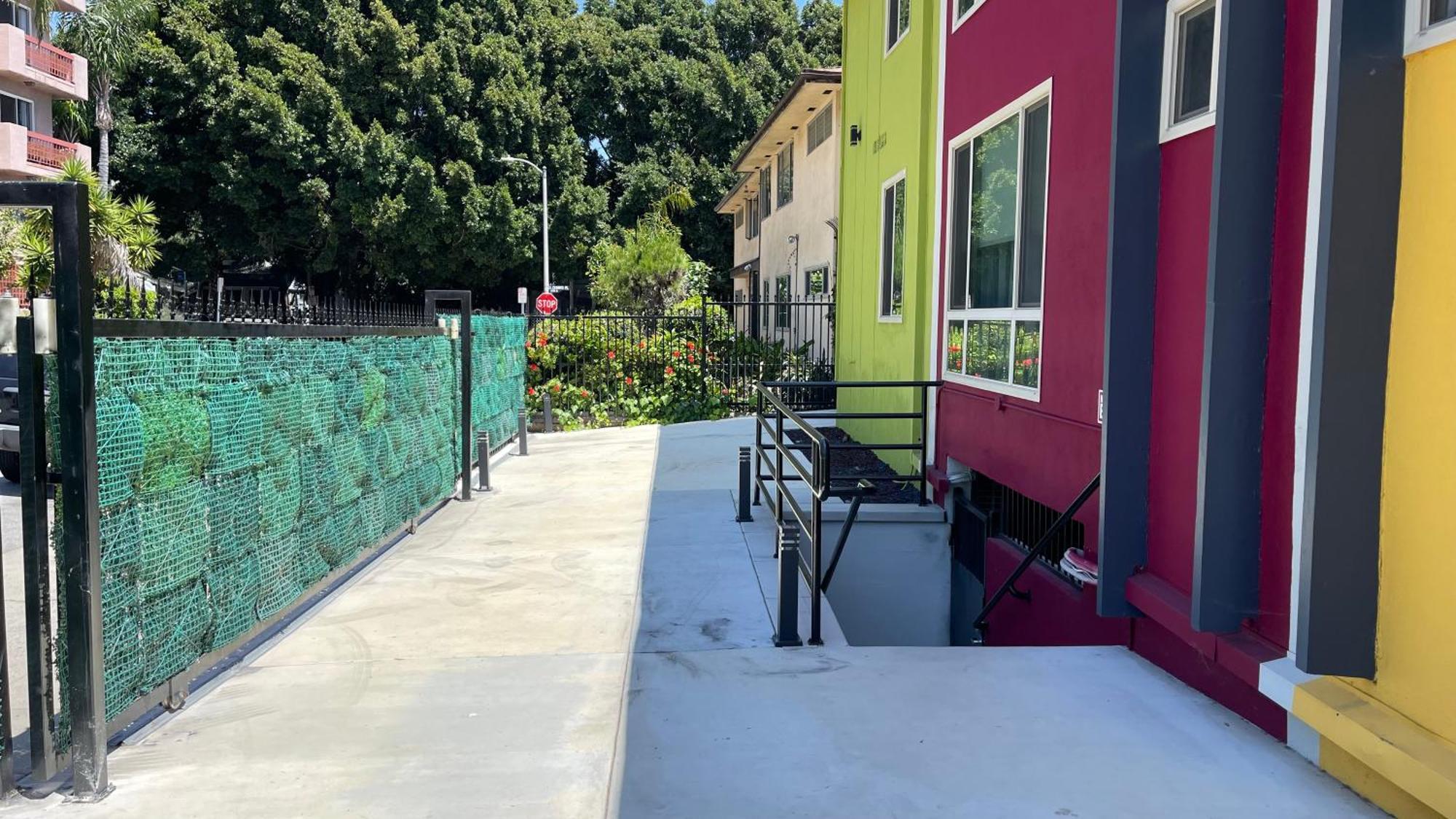 Quintessence Aparthotel Los Angeles