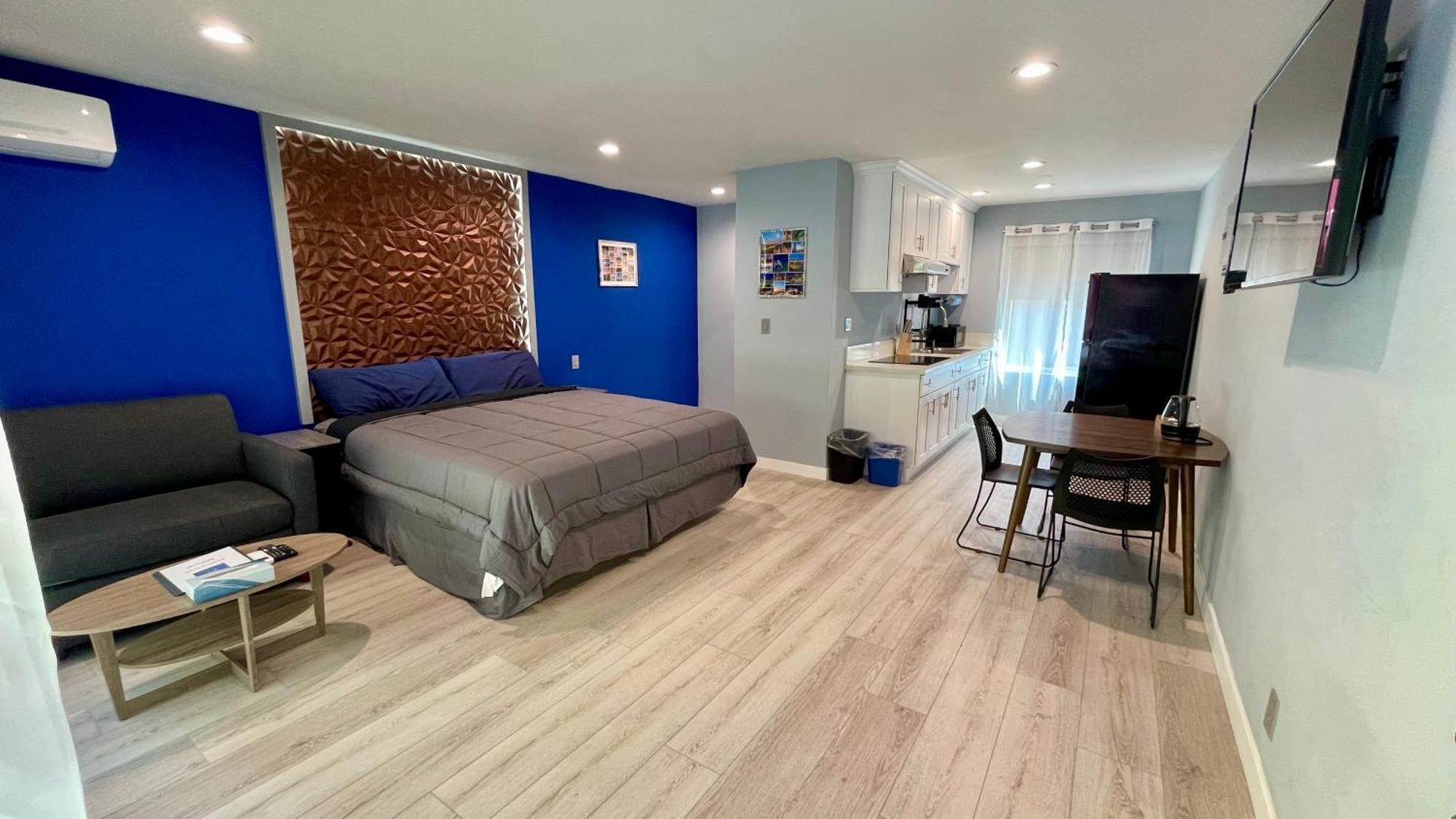 Quintessence Aparthotel Los Angeles