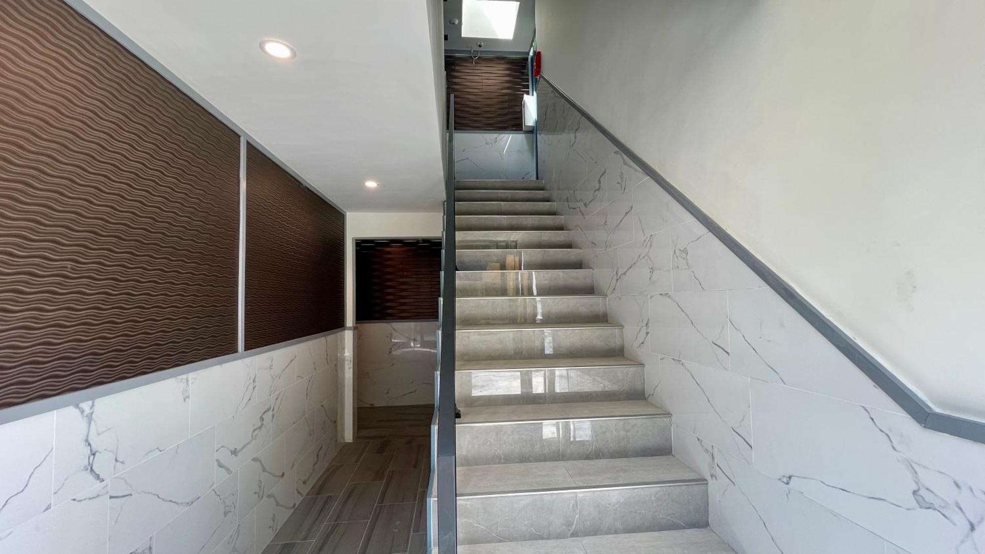 Quintessence Los Angeles