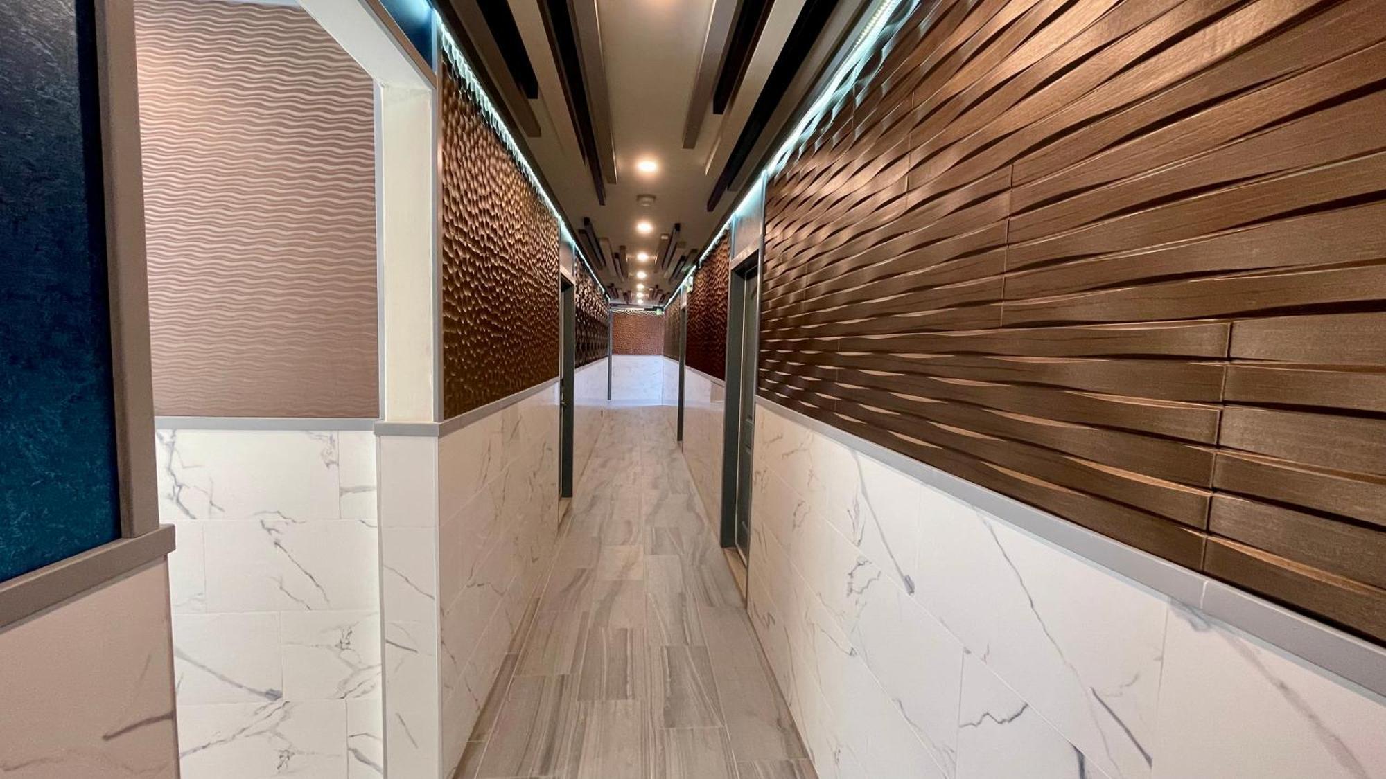 Quintessence Aparthotel *