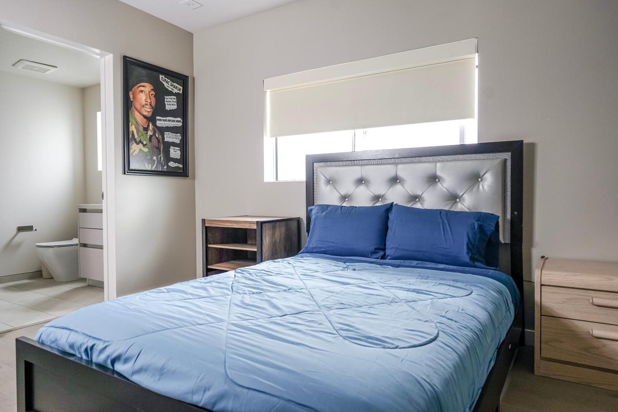 Apartment Hollywood Townhomes With Dtla View, Hollywood Sign Pvt Rooftop Los Angeles