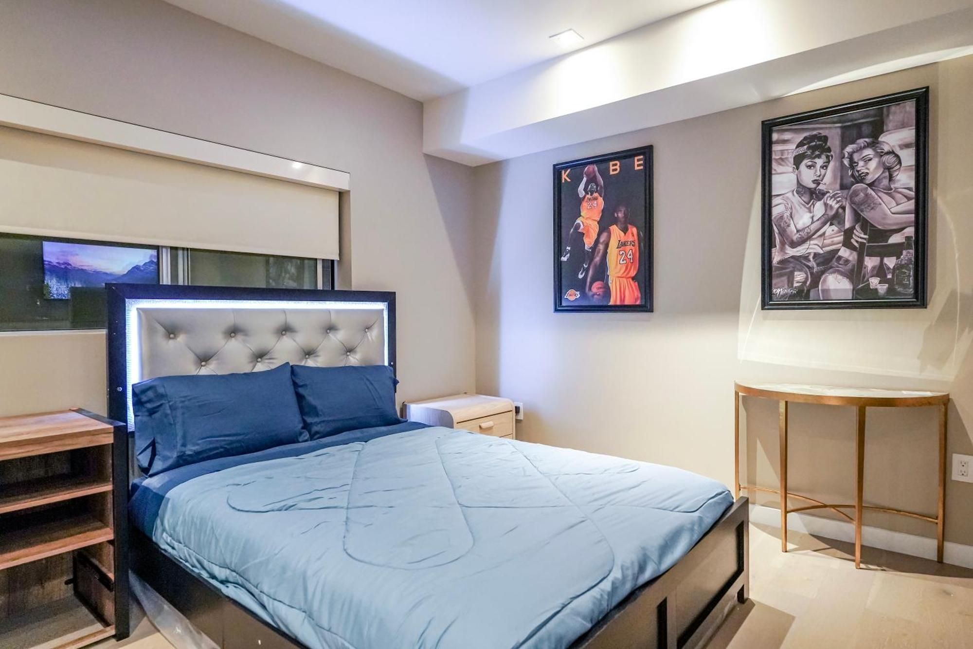 Hollywood Townhomes With Dtla View, Hollywood Sign Pvt Rooftop Apartment