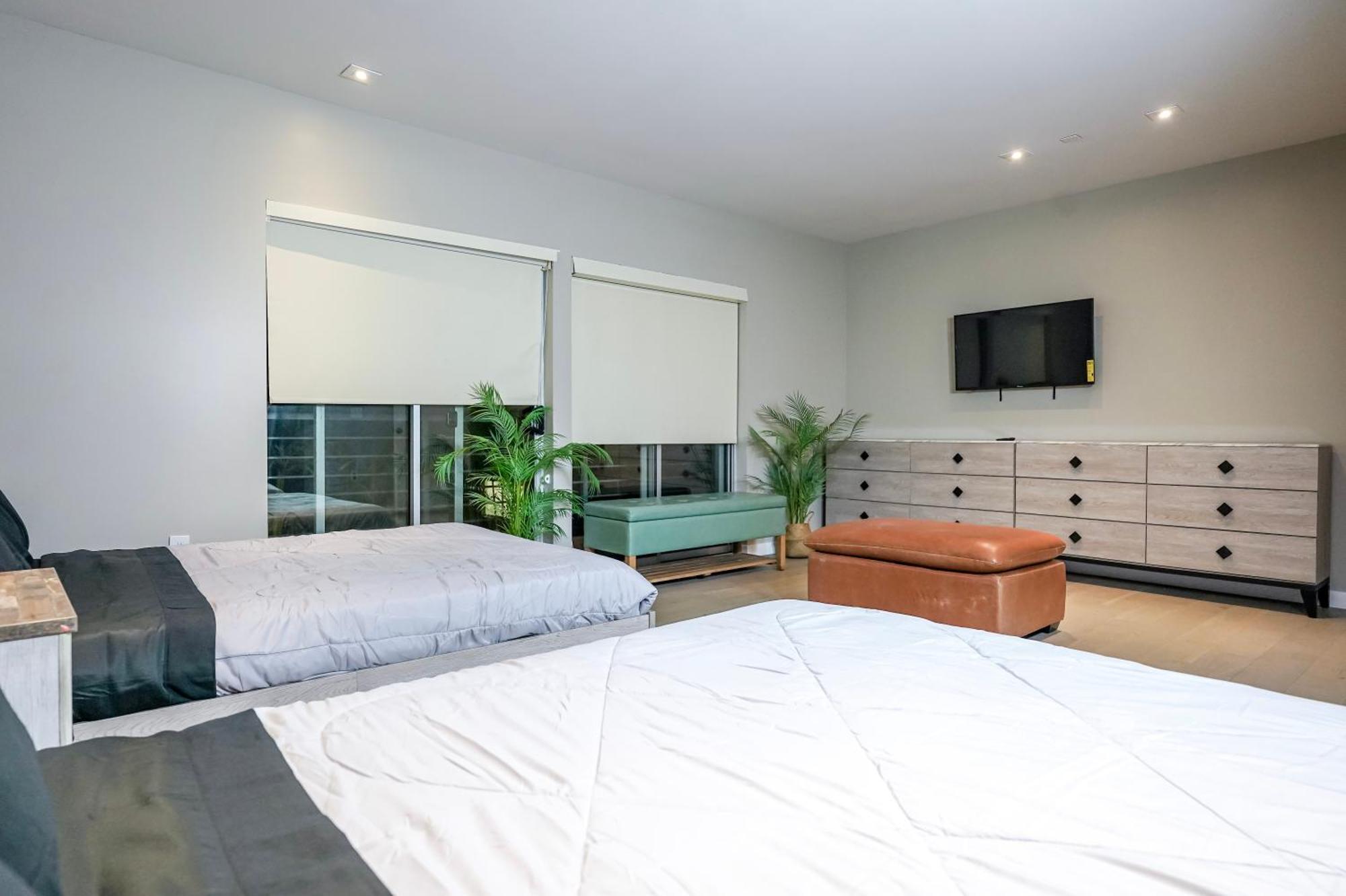 Hollywood Townhomes With Dtla View, Hollywood Sign Pvt Rooftop Apartment *