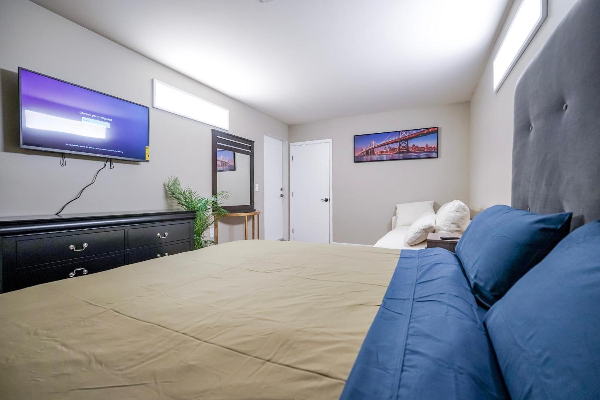 Apartment Hollywood Townhomes With Dtla View, Hollywood Sign Pvt Rooftop