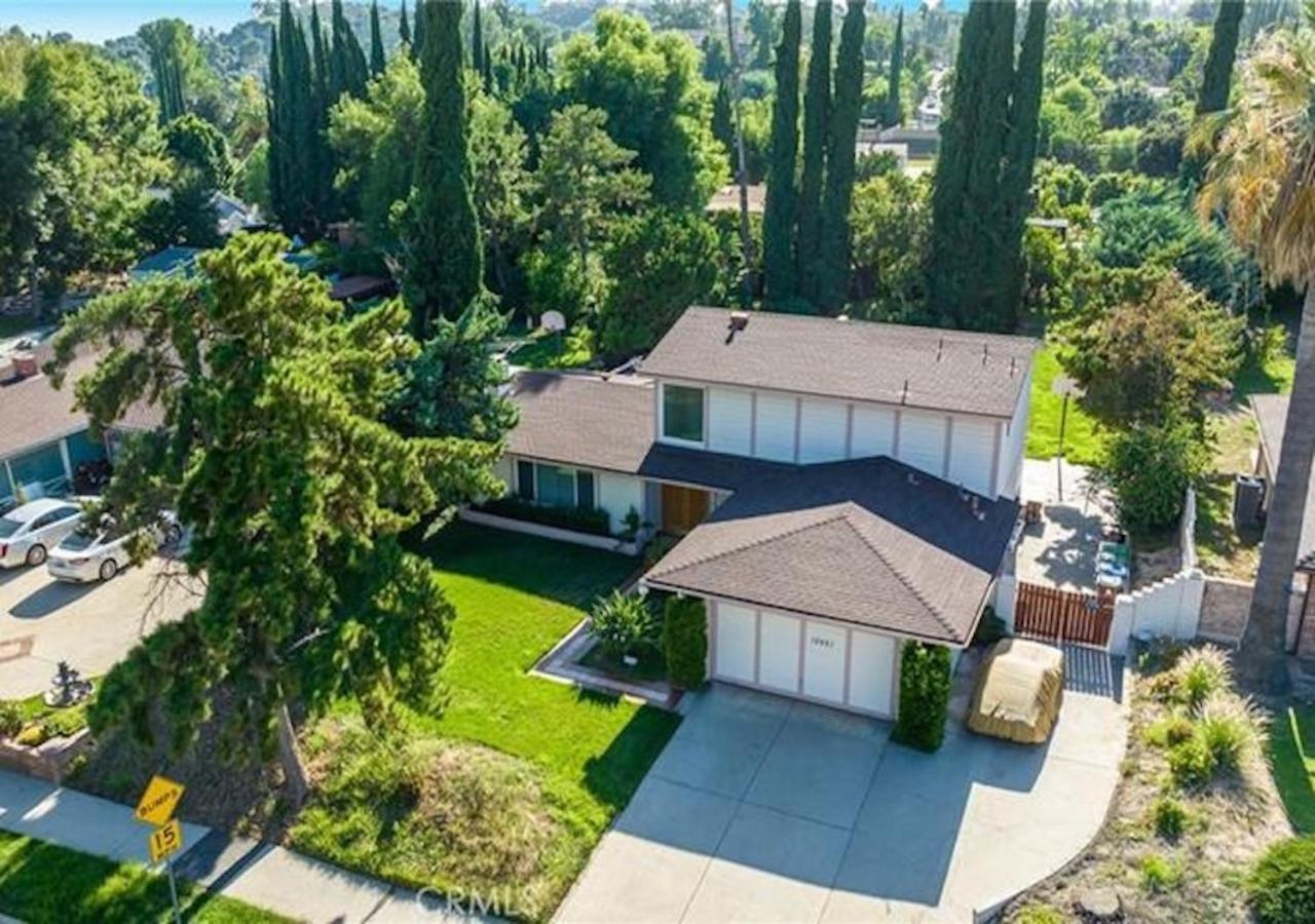 Adorable 4 Bedroom With Pool & Holiday home Los Angeles