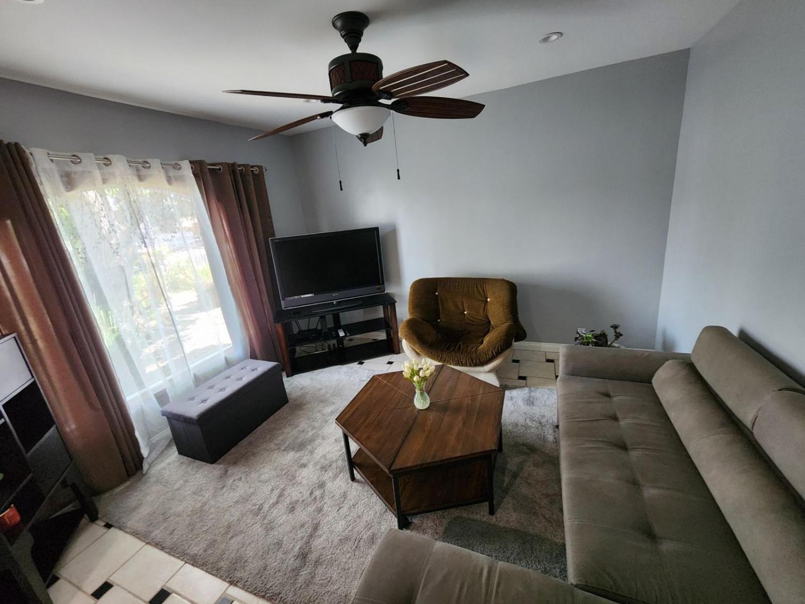 Holiday home Charming 3-bedroom 2-bathroom House In North Hollywood Los Angeles