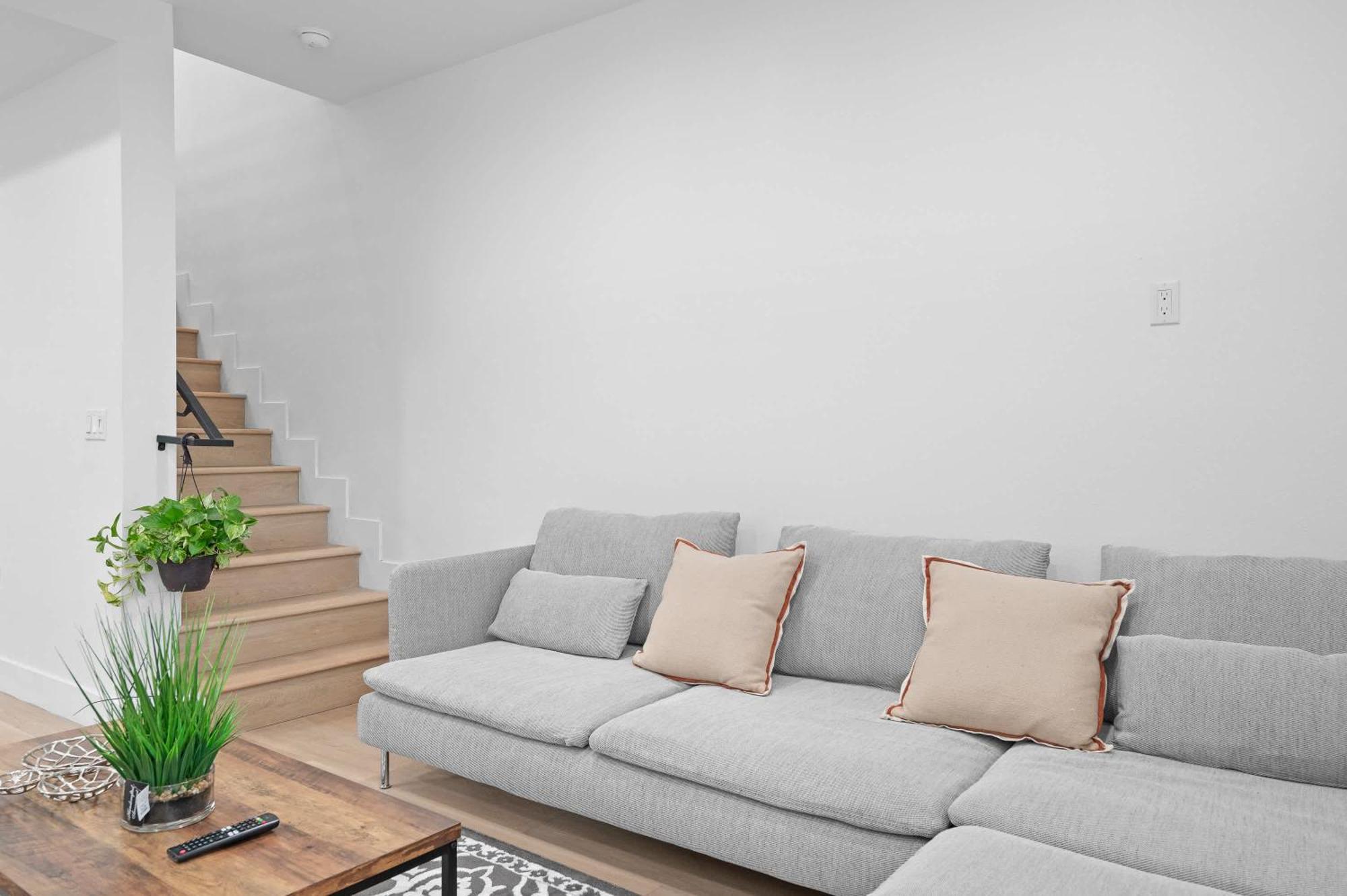 Modern 5br With Full Amenities & Parking #2 Los Angeles