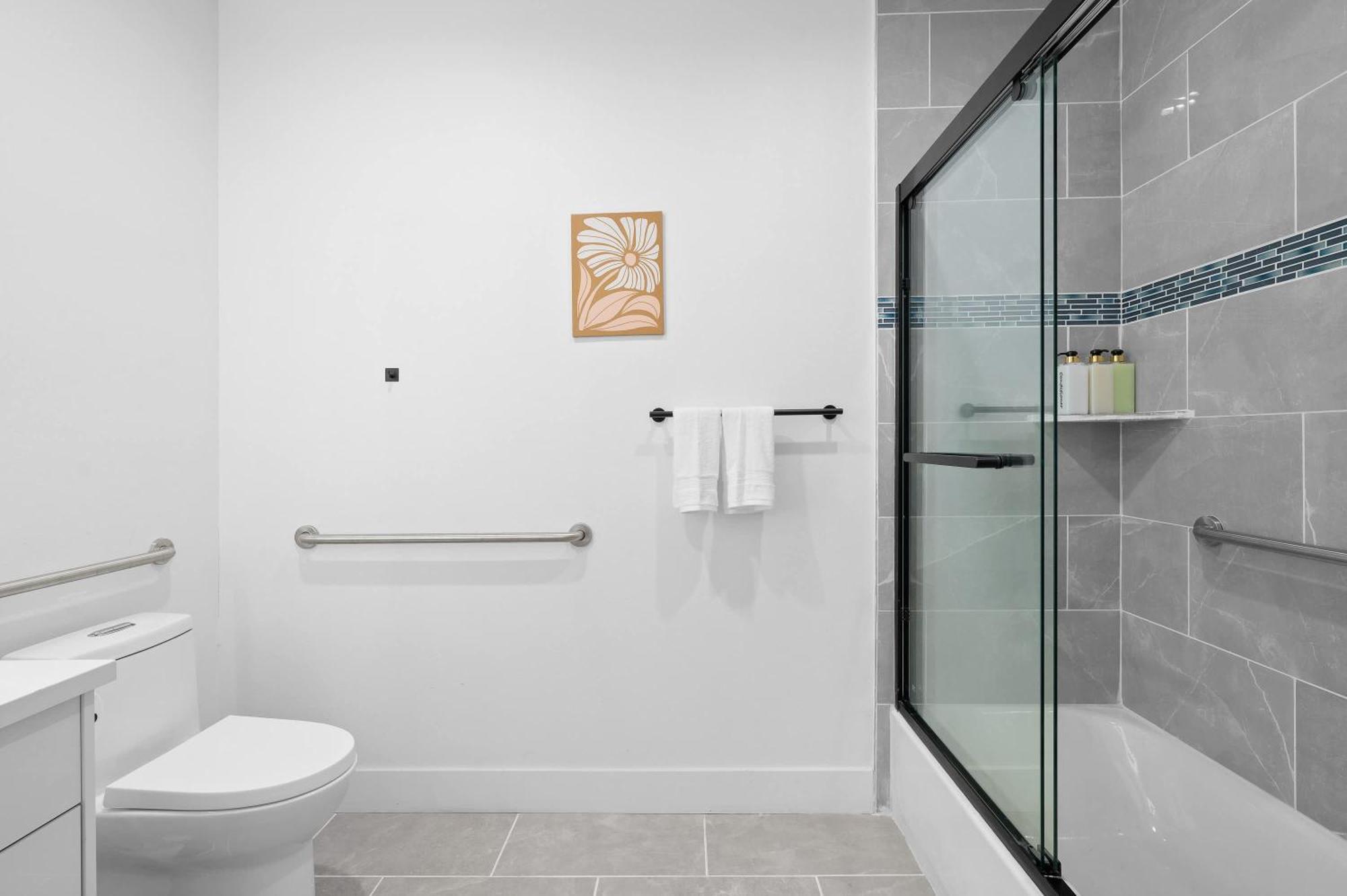 Apartment Modern 5br With Full Amenities & Parking #2 Los Angeles