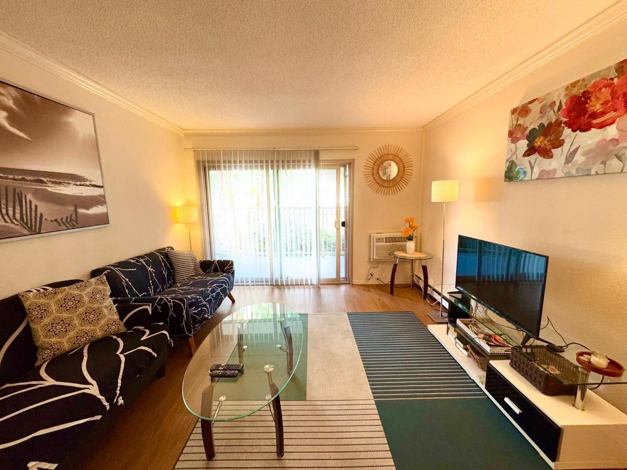 Stayelegant Exclusive In Mdr-venice With Gym & Hottub Apartment