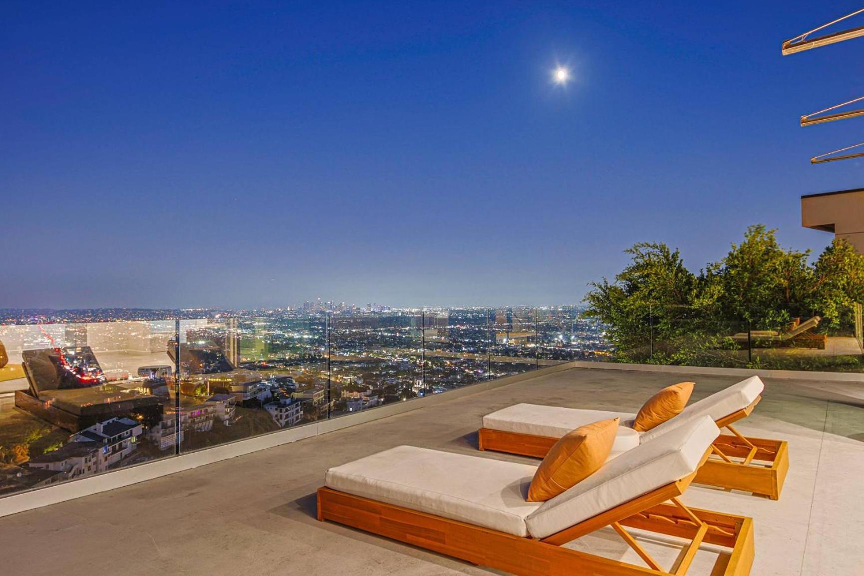 Elevate La - House With Infinity Pool Villa *