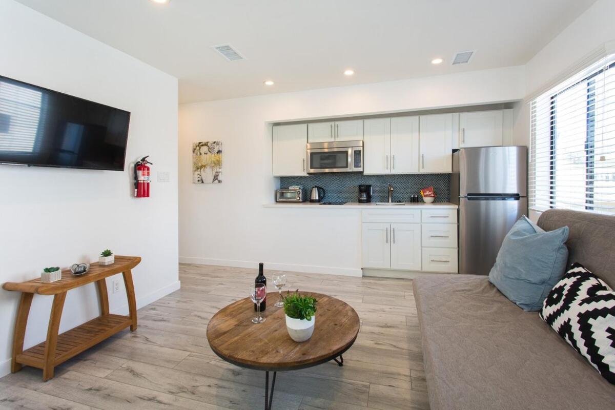 Sunny 1 Bedroom In The Heart Of Venice - #4 *