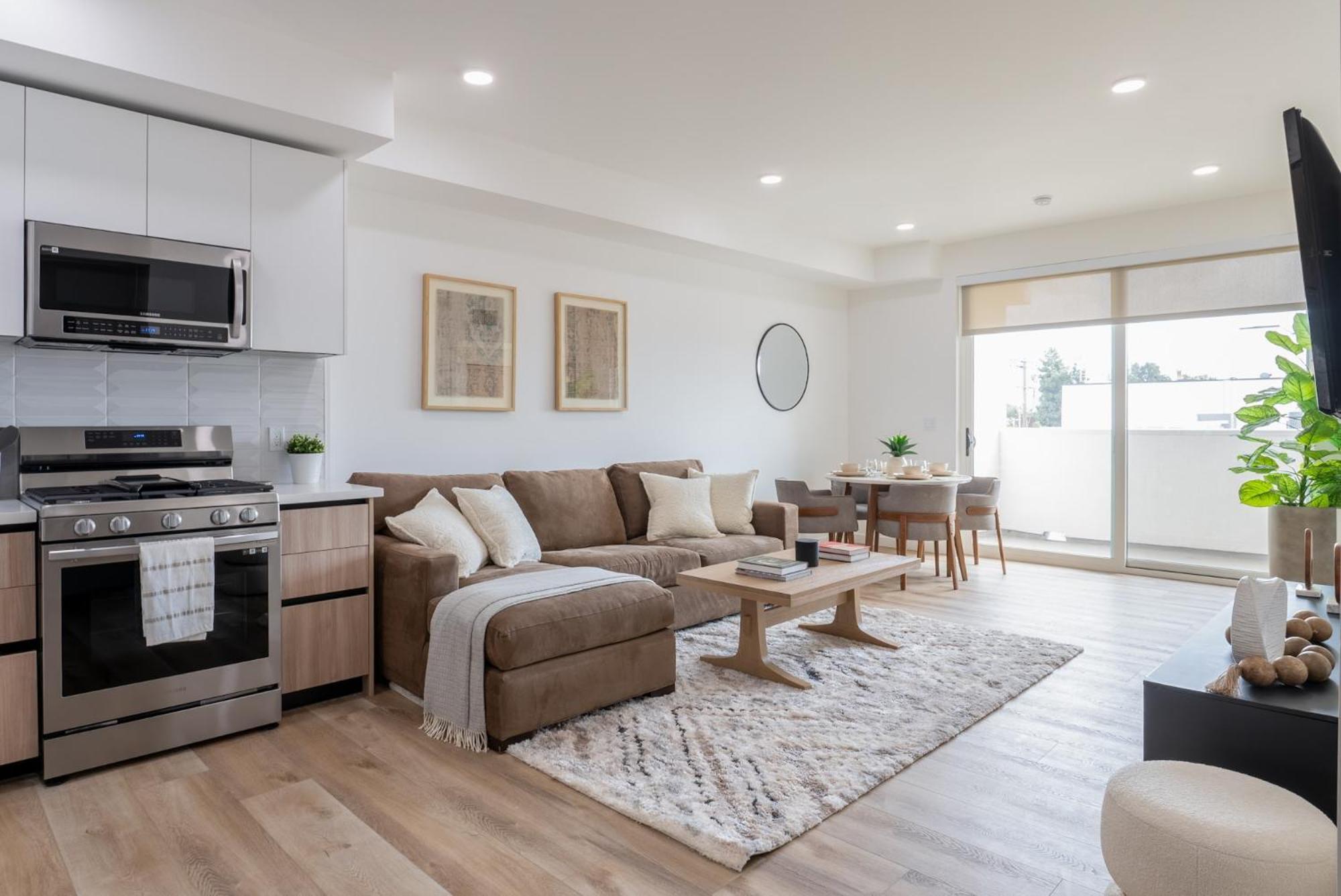 California Luxury *