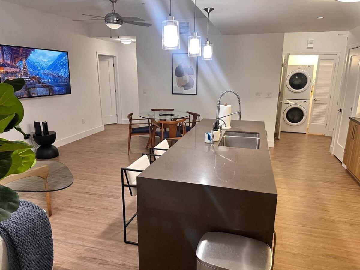 Amethyst Horizon - Stylish Peaceful 2br W Zen Garden View Pool Gym