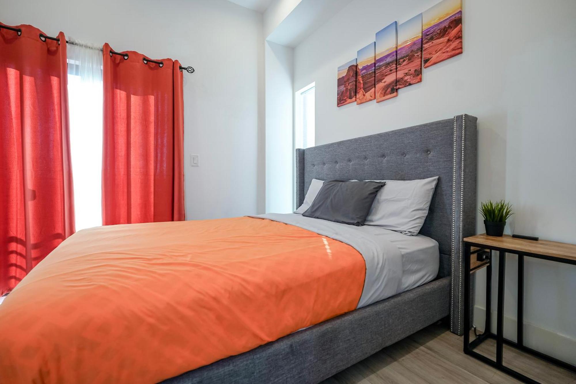 Hollywood Famous Townhome With Pvt Rooftop Scenic Views * Los Angeles