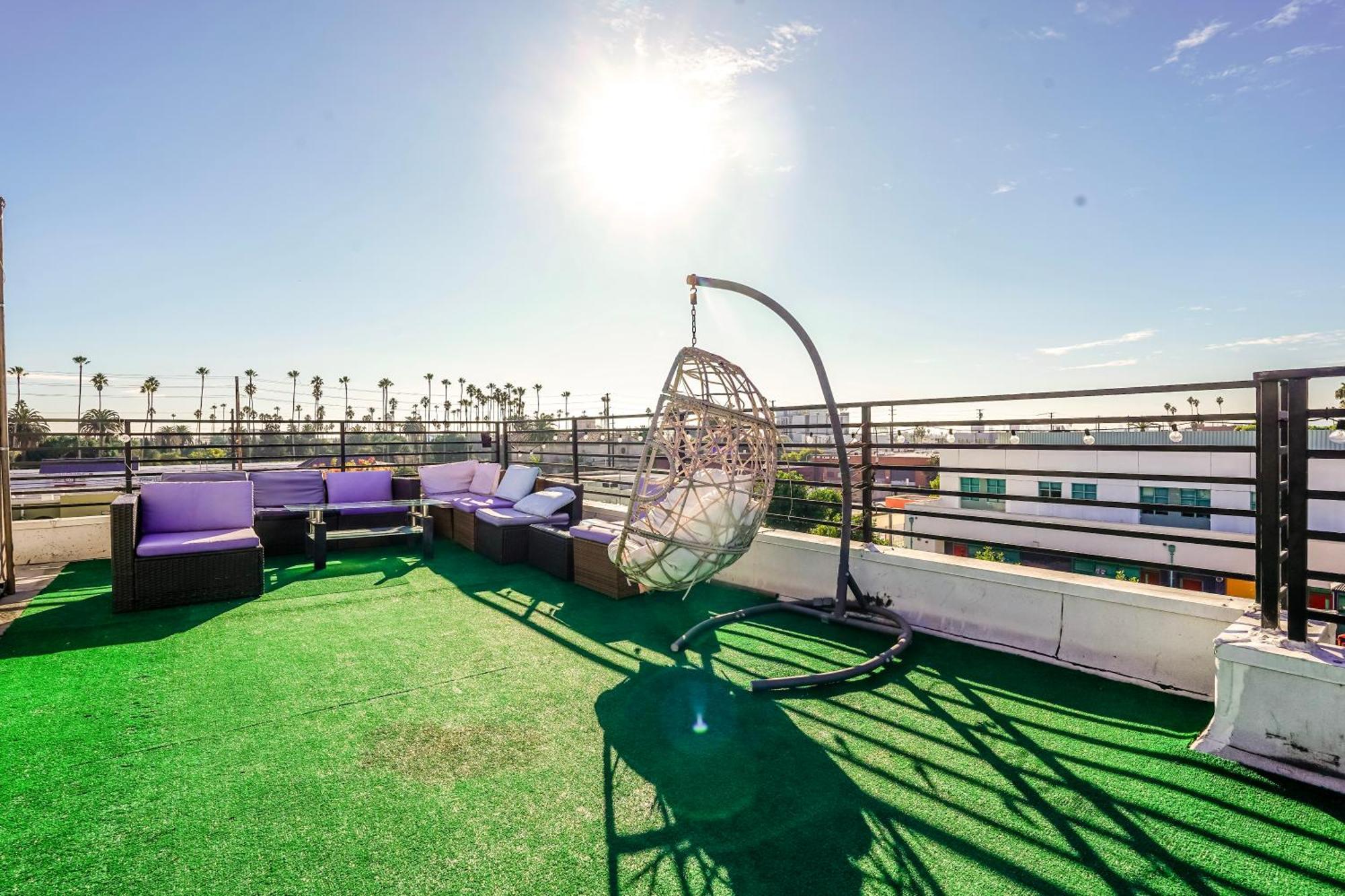 Hollywood Famous Townhome With Pvt Rooftop Scenic Views *