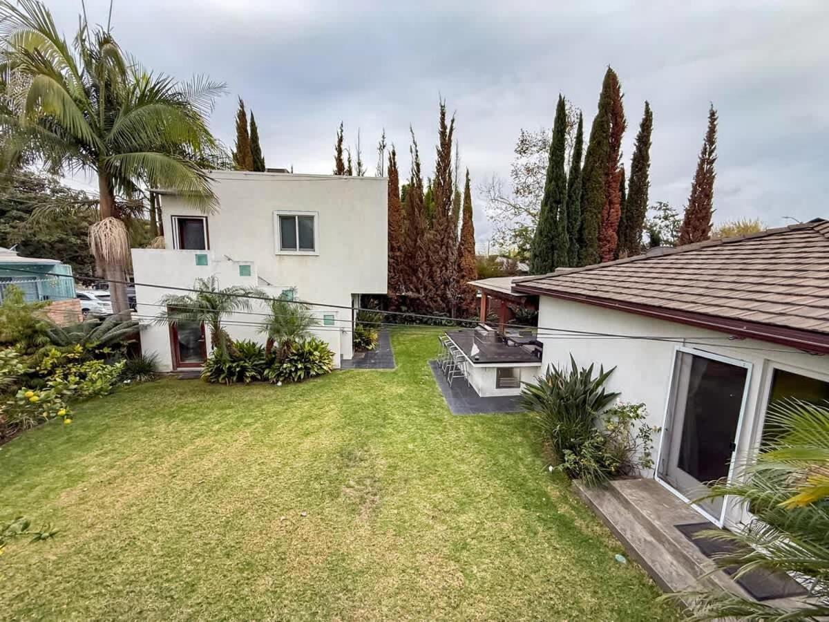 Modern 4br Gem Near Beverly Hills By Allevo Homes Holiday home