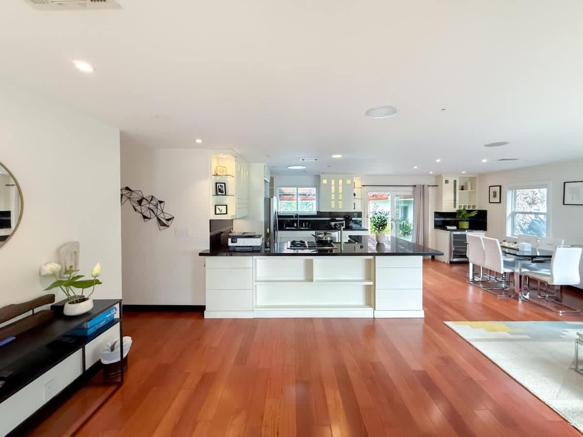 Modern 4br Gem Near Beverly Hills By Allevo Homes * Los Angeles