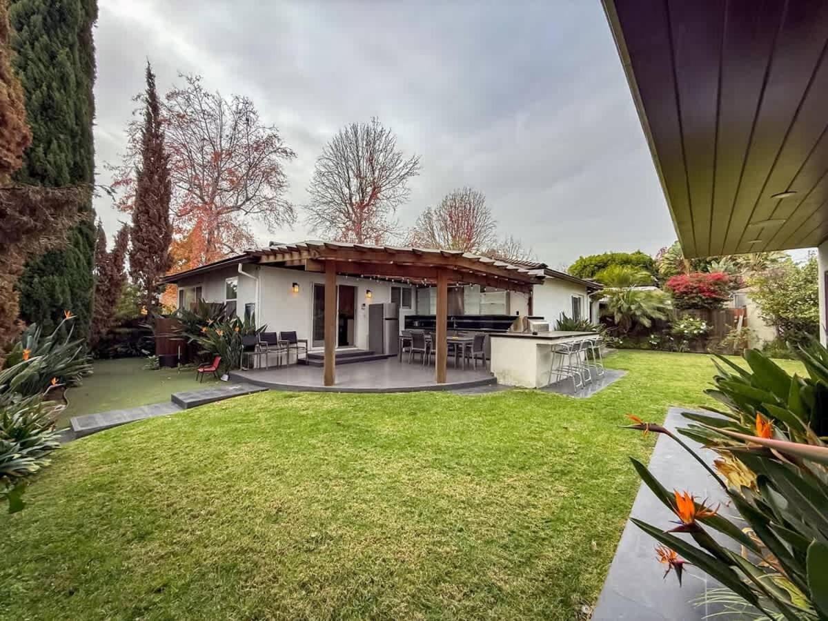 Holiday home Modern 4br Gem Near Beverly Hills By Allevo Homes *