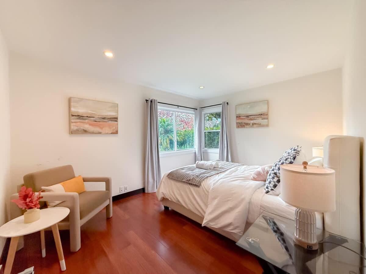 Holiday home Modern 4br Gem Near Beverly Hills By Allevo Homes Los Angeles