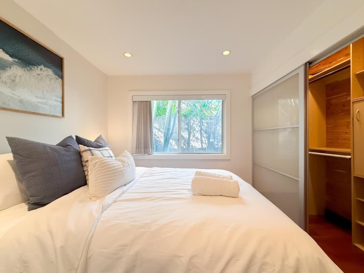 Modern 4br Gem Near Beverly Hills By Allevo Homes Holiday home *