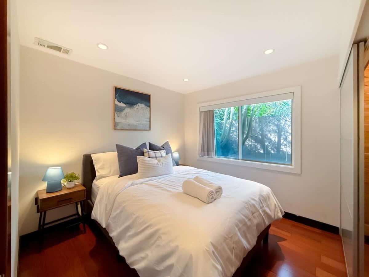 Modern 4br Gem Near Beverly Hills By Allevo Homes * Los Angeles