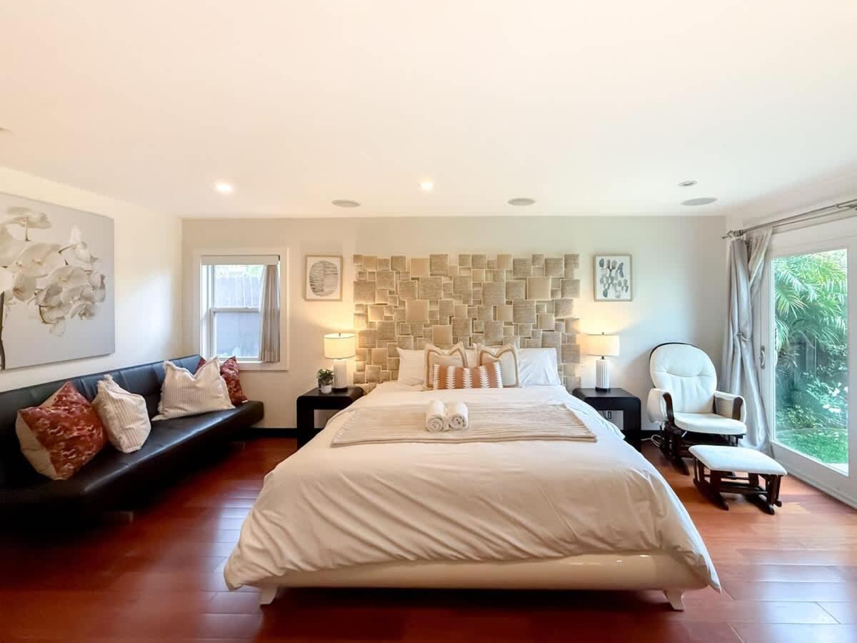 Holiday home Modern 4br Gem Near Beverly Hills By Allevo Homes