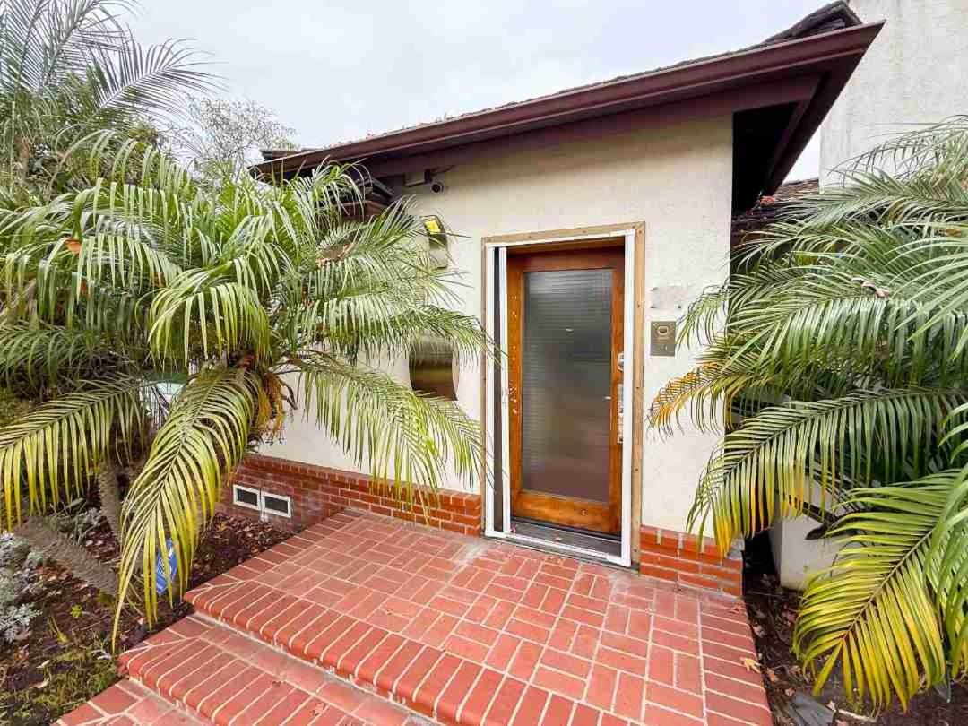 Modern 4br Gem Near Beverly Hills By Allevo Homes * Los Angeles