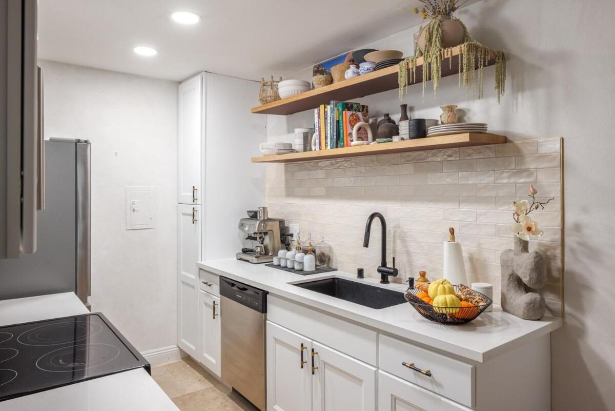 Mediterranean La Loft W Pool, Fitness & Tennis Courts Los Angeles