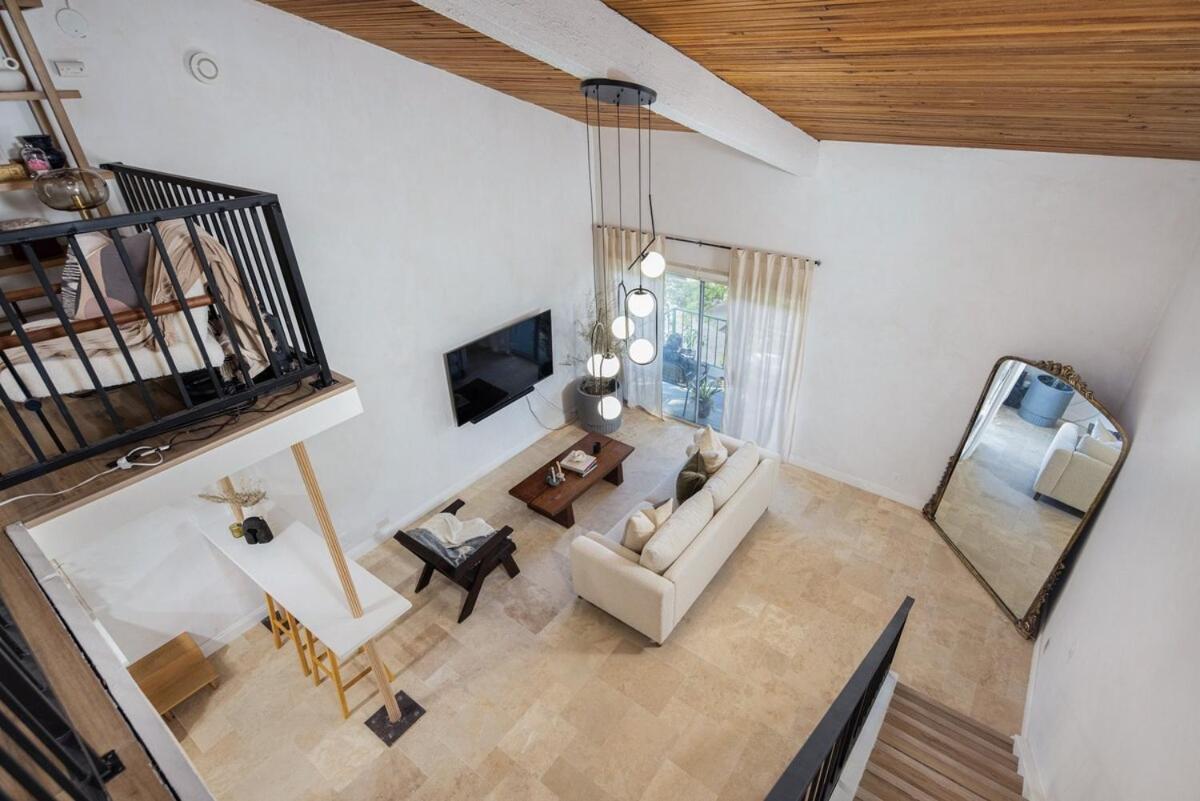 Apartment Mediterranean La Loft W Pool, Fitness & Tennis Courts
