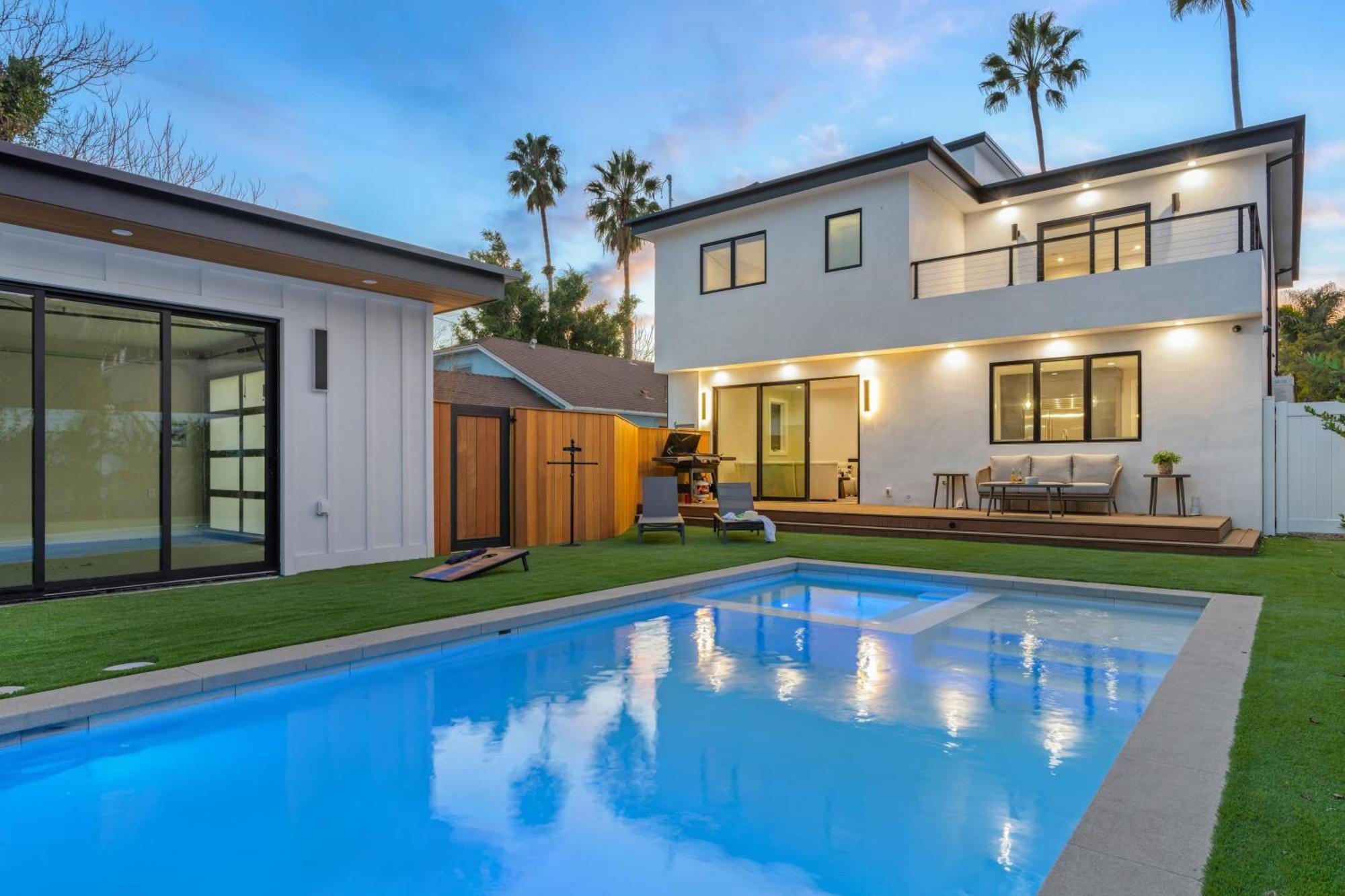 Ogden Oasis By Avantstay Pool Hot Tub Large Yard Steps To Melrose Avenue Holiday home
