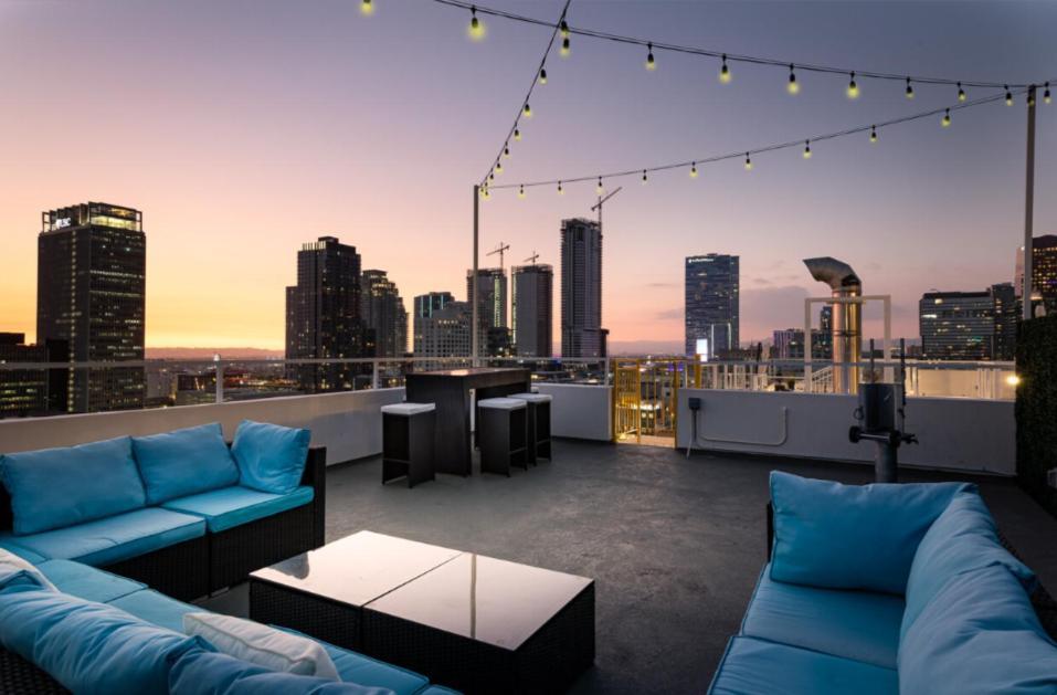 Cozy 2 Bedroom Retreat In Vibrant Dtla Awaits! Los Angeles