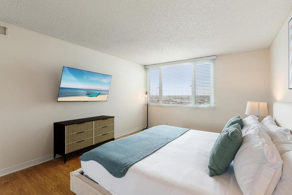 Apartment Smoky Quartz - Marina View Spacious 3br Near Yacht Club *
