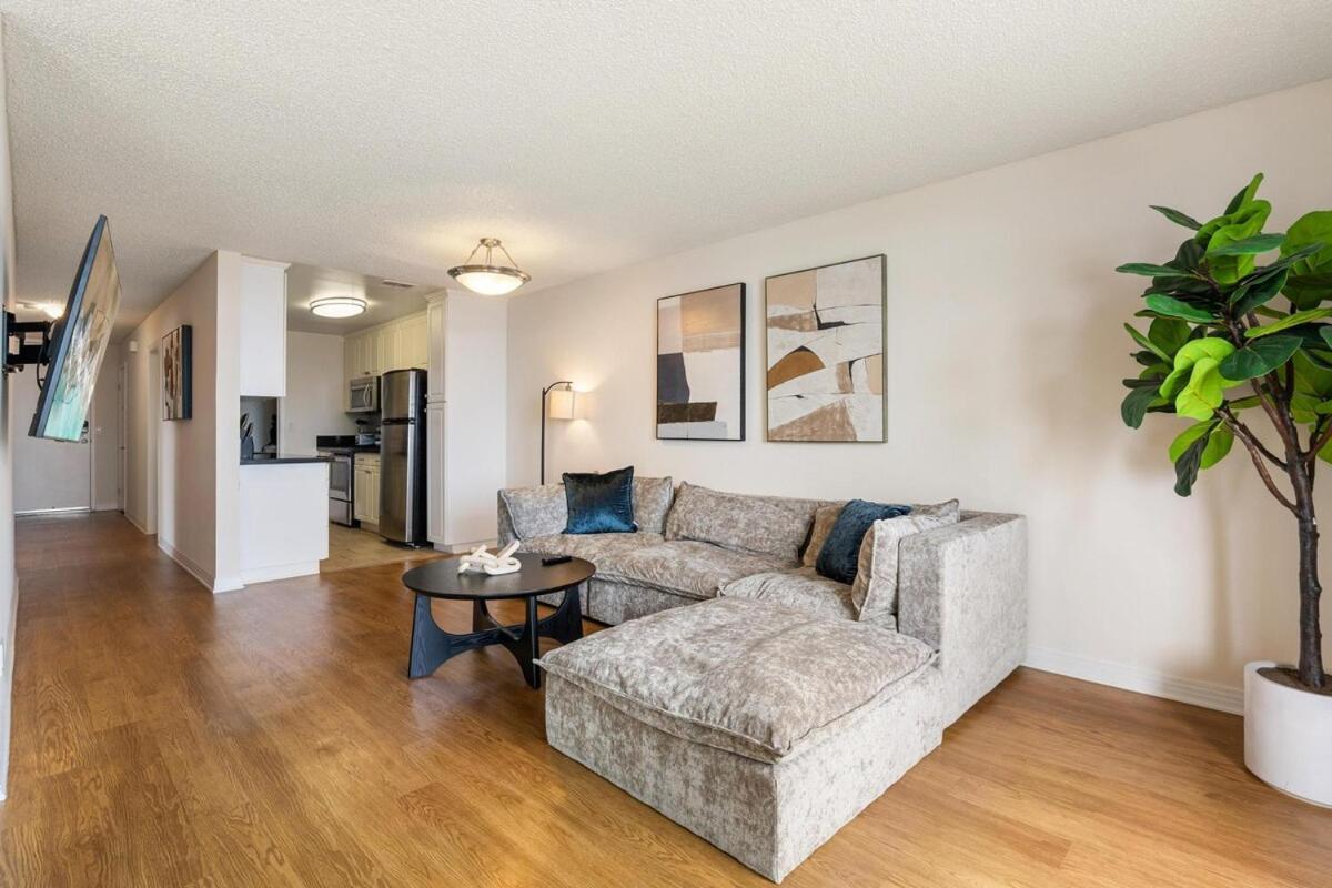 Smoky Quartz - Marina View Spacious 3br Near Yacht Club Apartment *