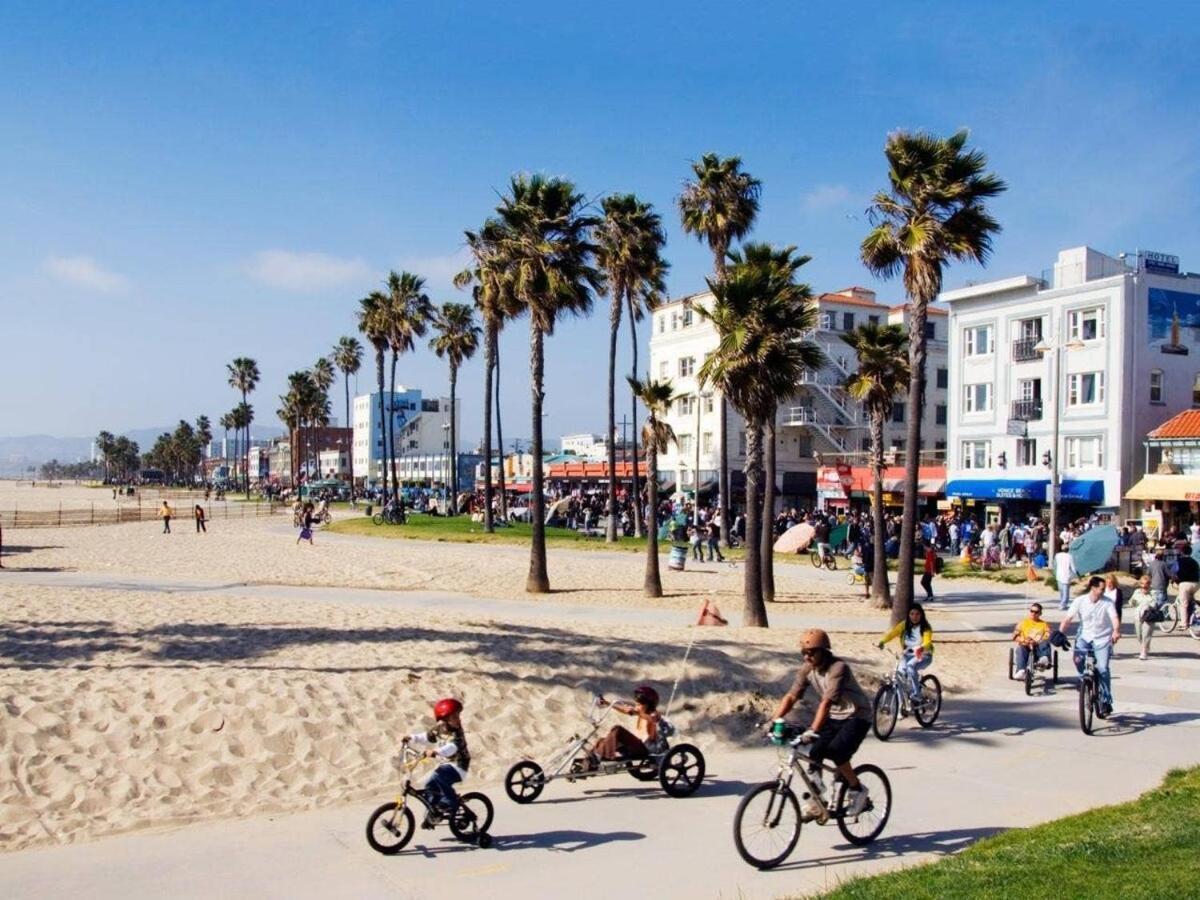 Smoky Quartz - Marina View Spacious 3br Near Yacht Club Apartment *