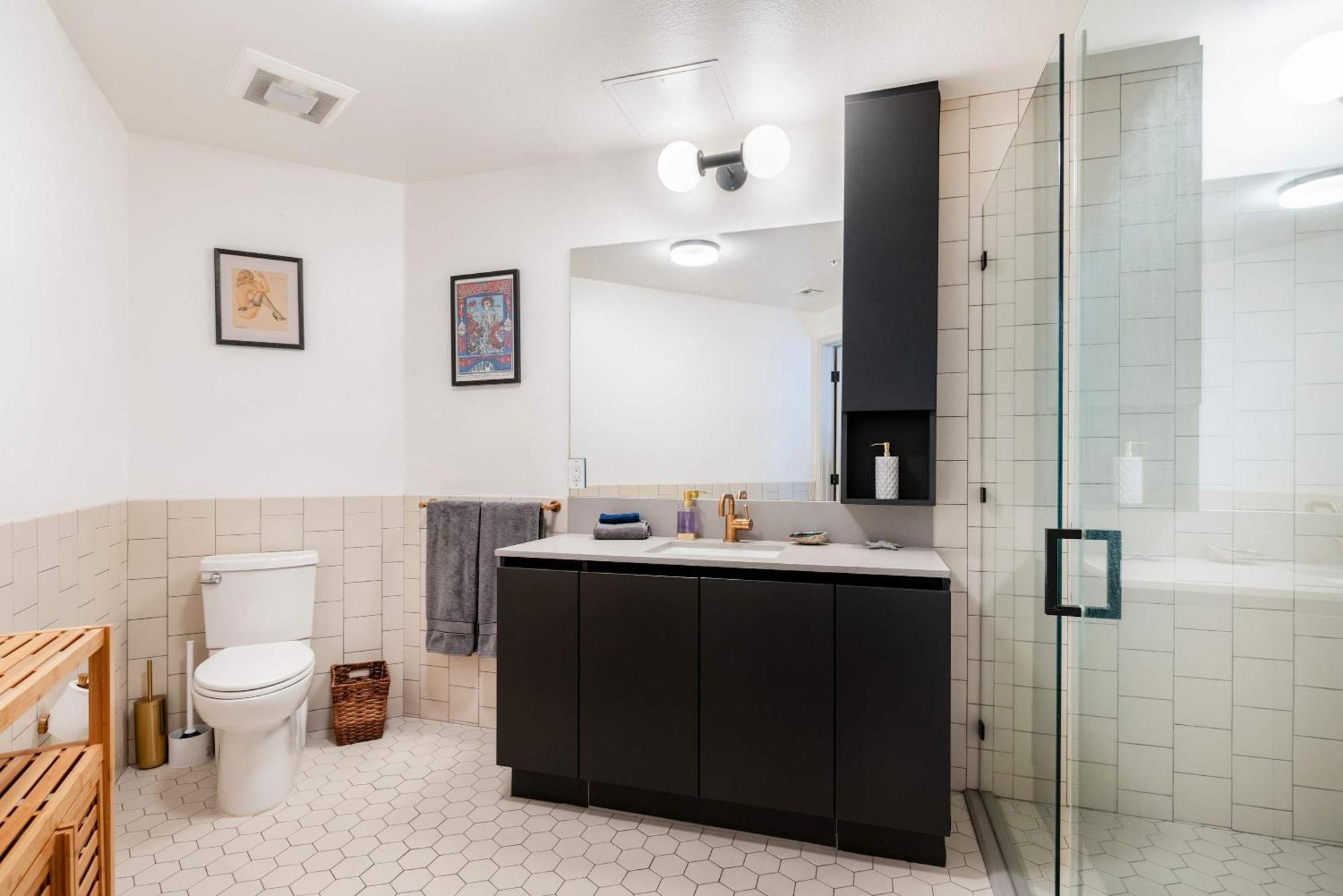 Apartment 2br Hollywood Walk Luxury