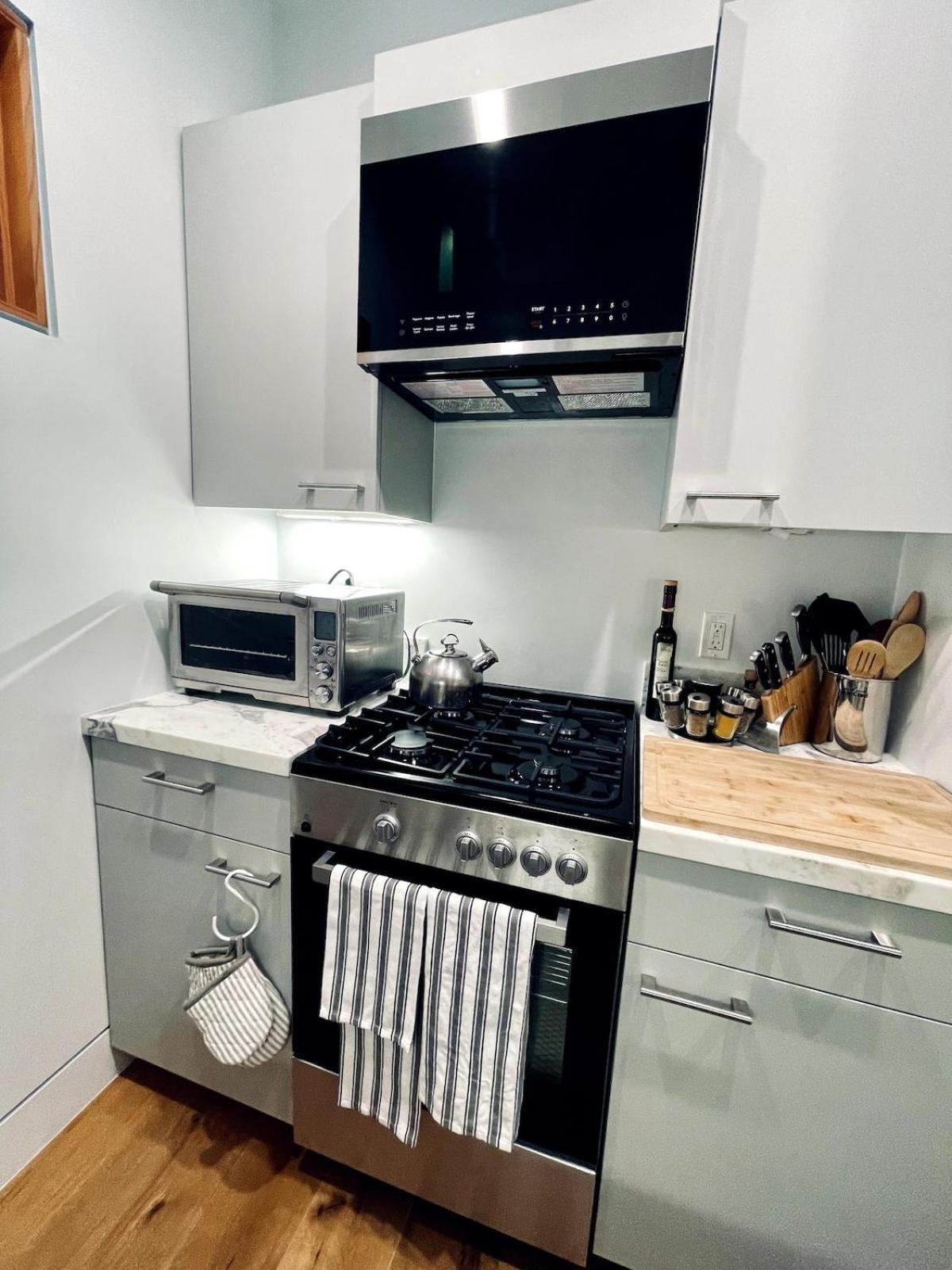 Del Rey/culver Dream Oasis Homestay Los Angeles