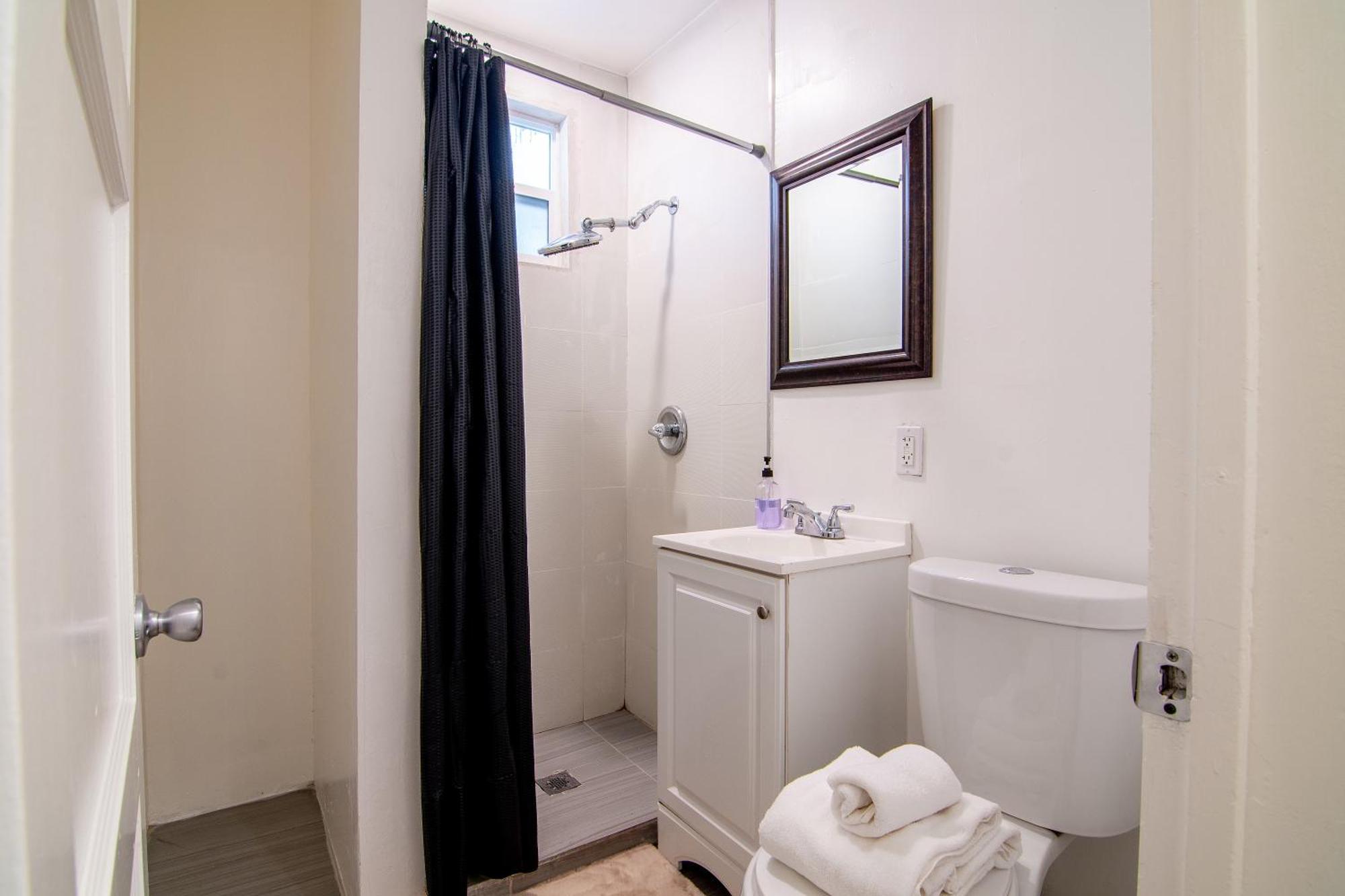 Charming 1-bedroom Near Beverly Hills & Pico Dining * Los Angeles