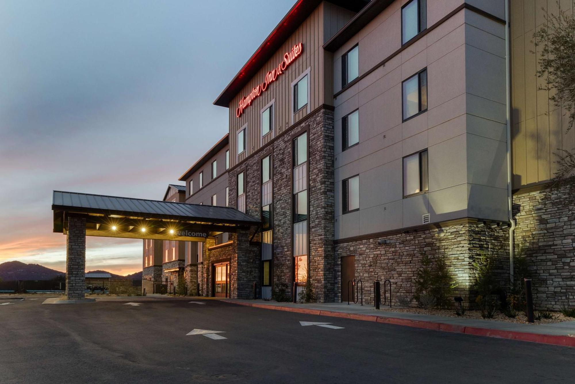 Hampton & Porter Ranch Angeles Hotel Los Angeles