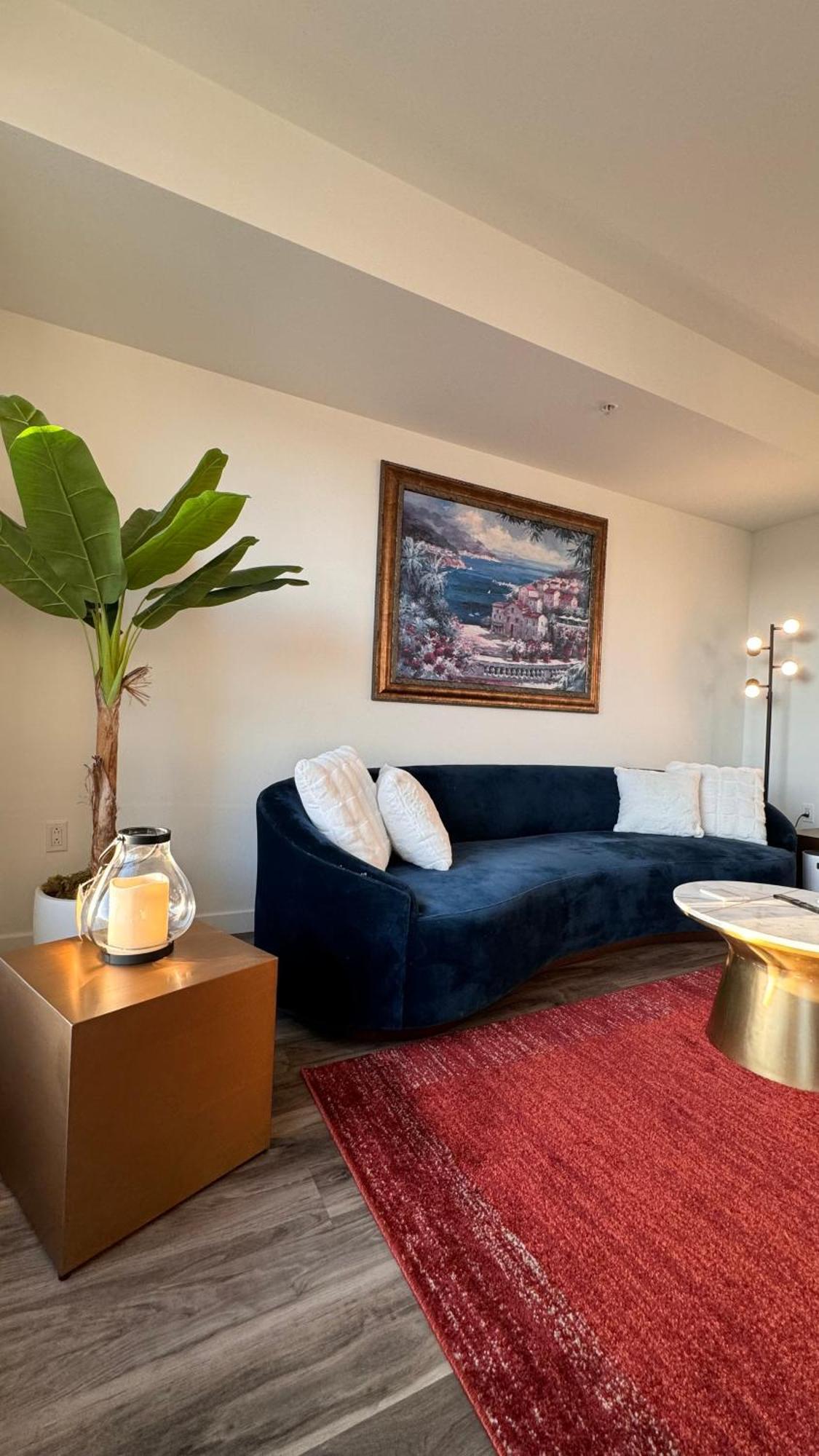 Aparthotel Wallace Luxurious Los Angeles