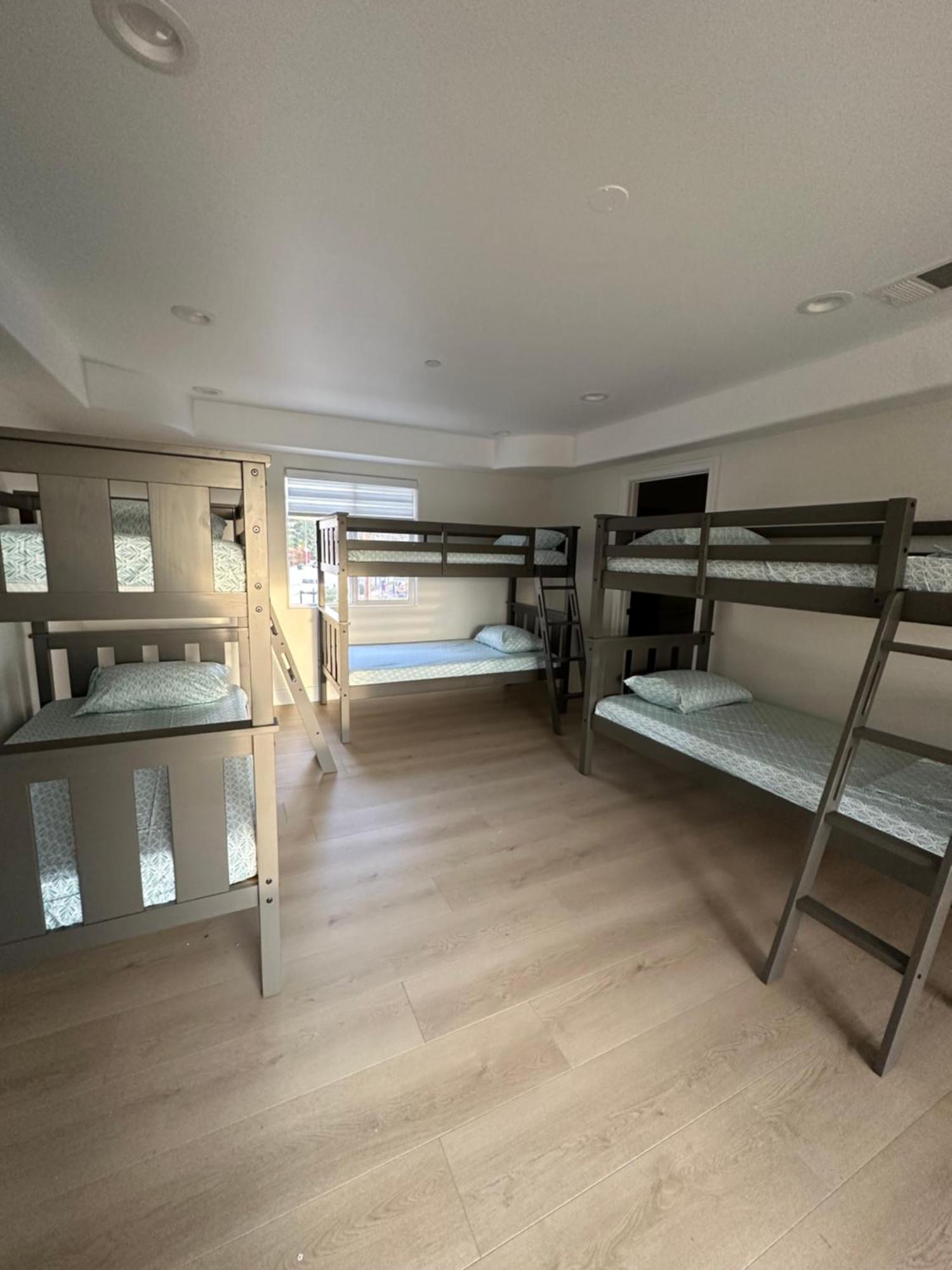 Hostel Qazaq *