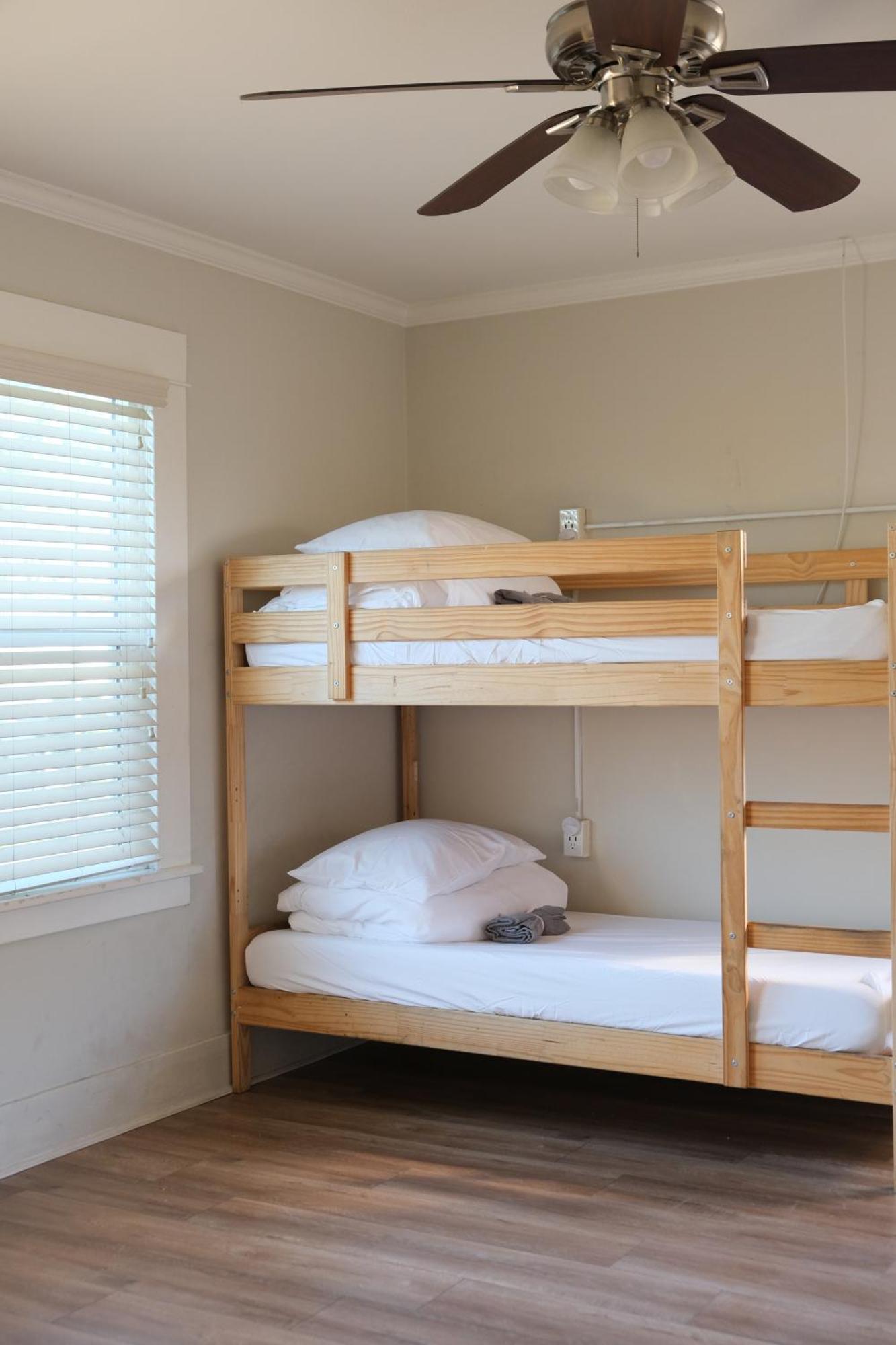 Kohzy Hostel